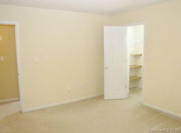 Oak Park - Residential Lease