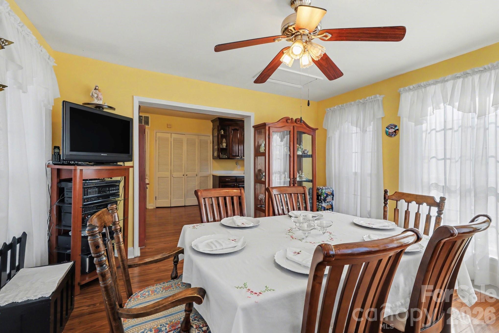 Kingswood - Residential