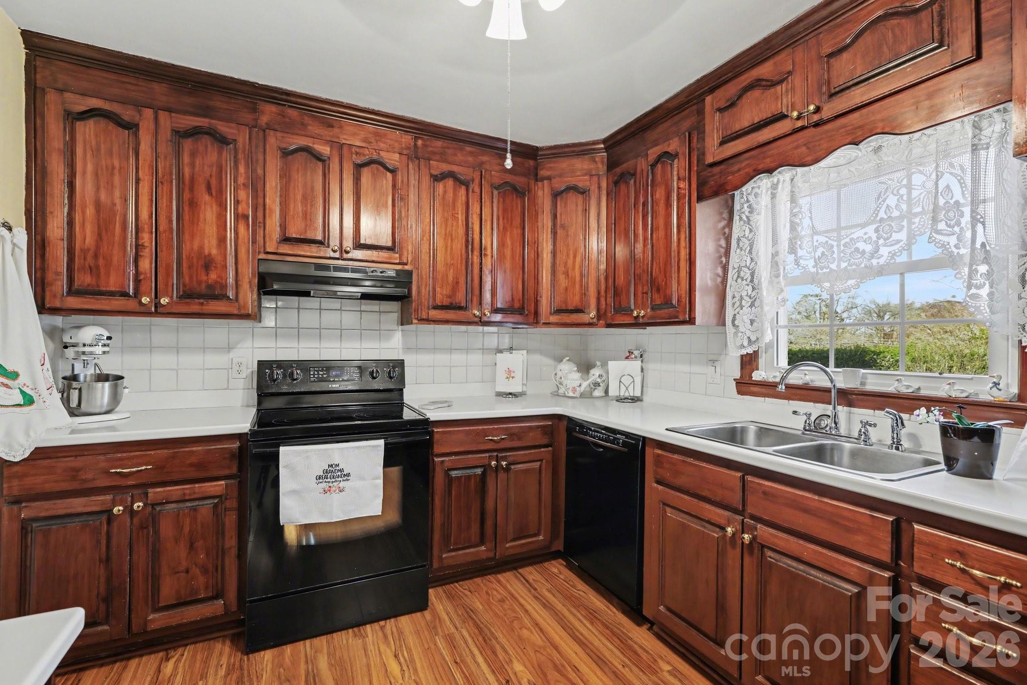 Kingswood - Residential