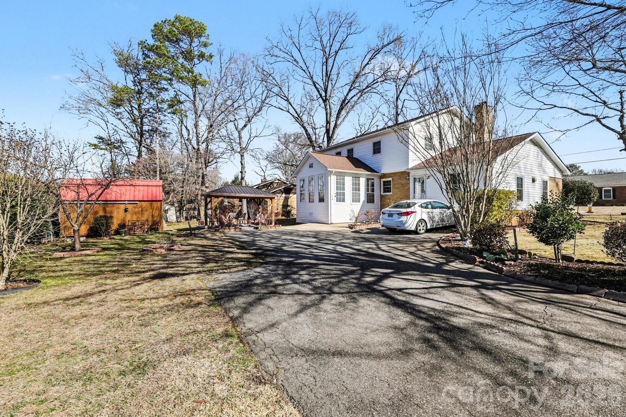 Kingswood - Residential