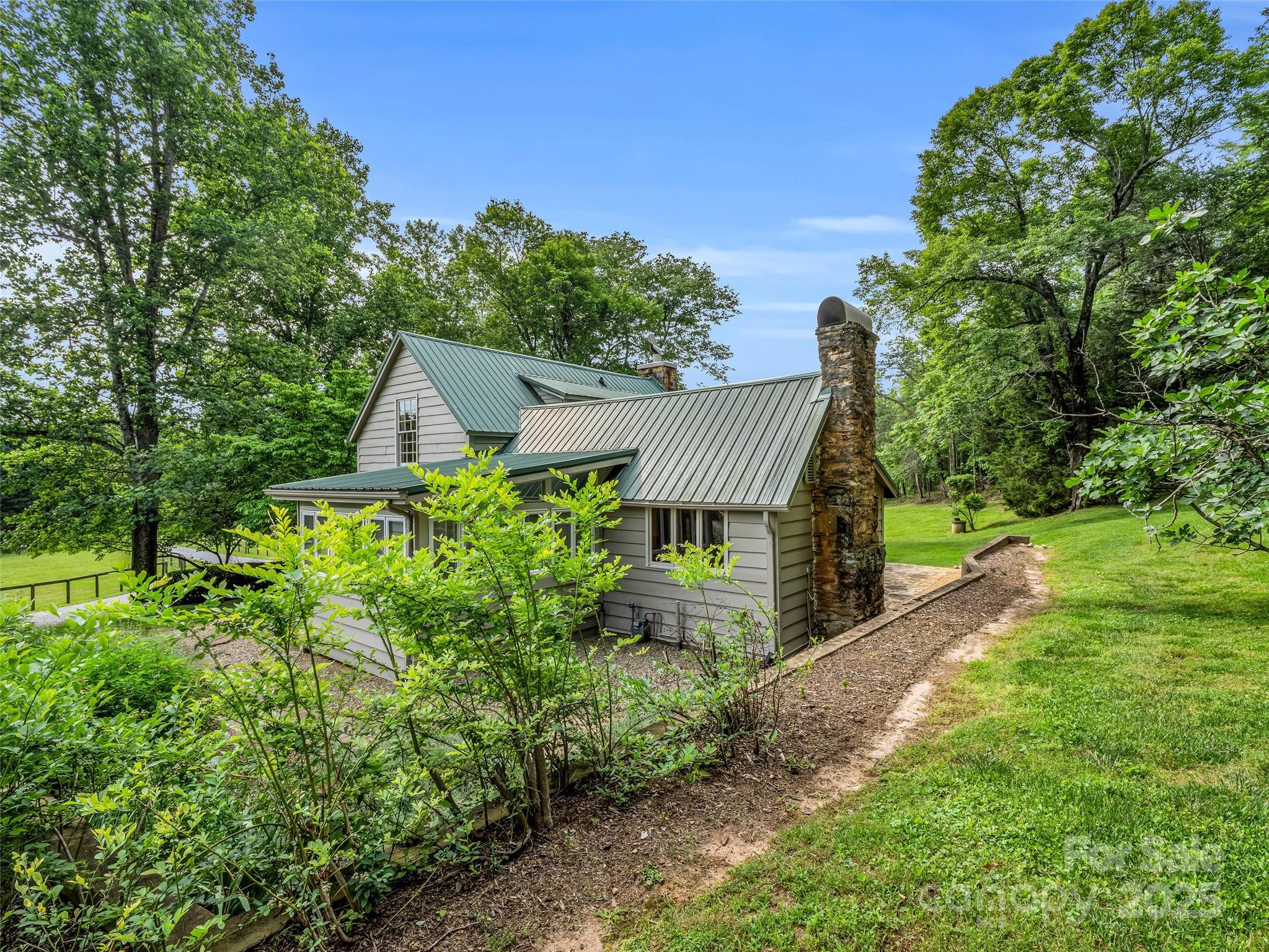 1835 Palmer Road