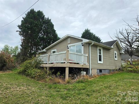 2121 Quartz Lane Hudson NC 28638