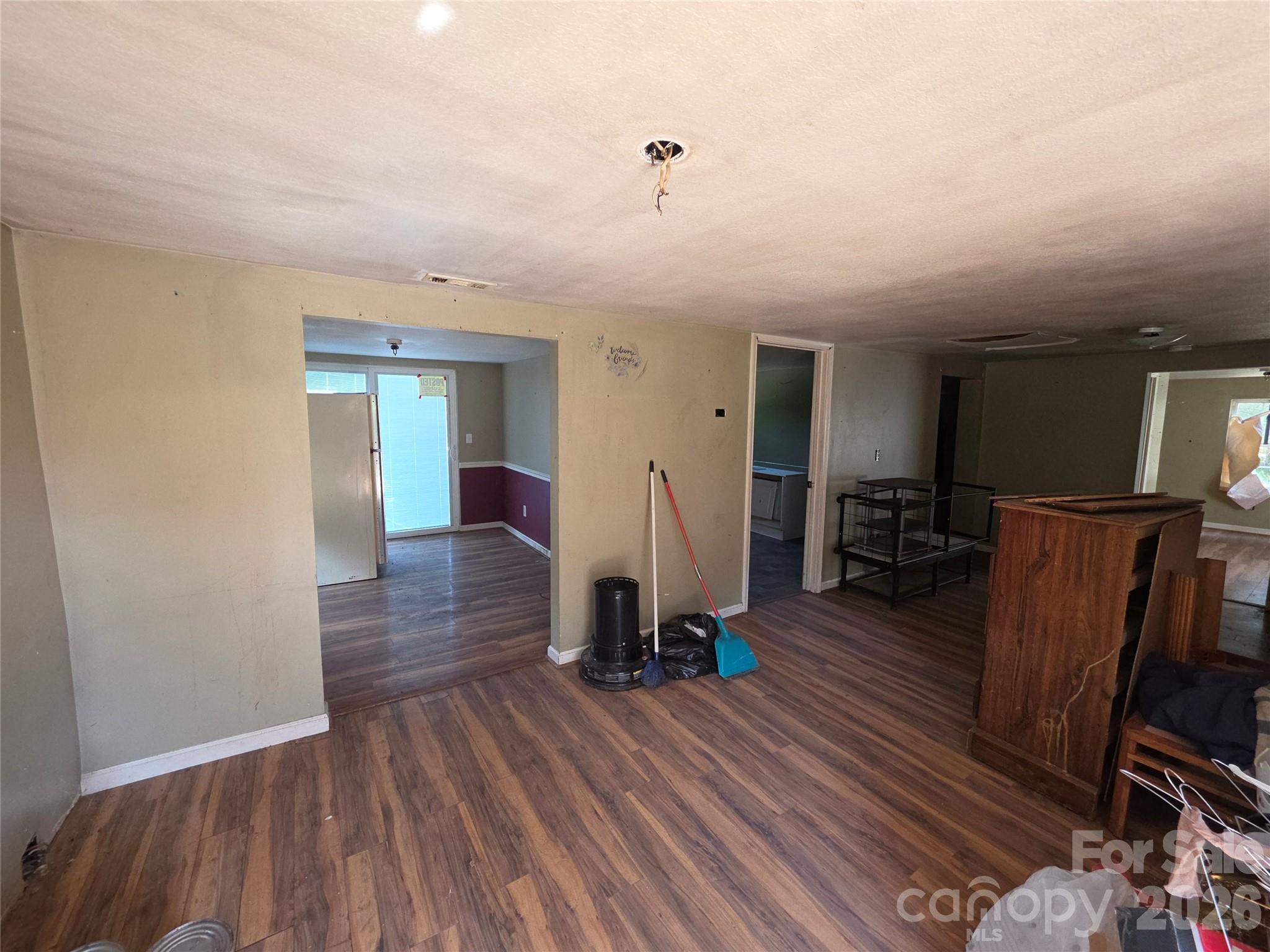 2121 Quartz Lane