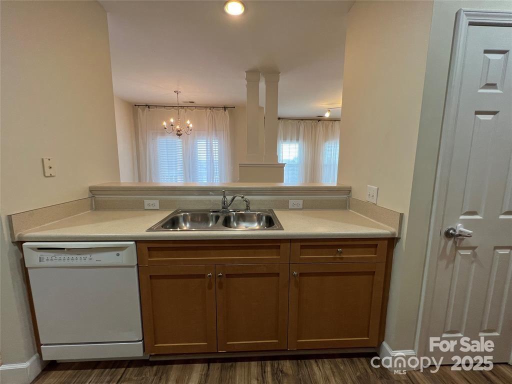 3805 Balsam Street 321