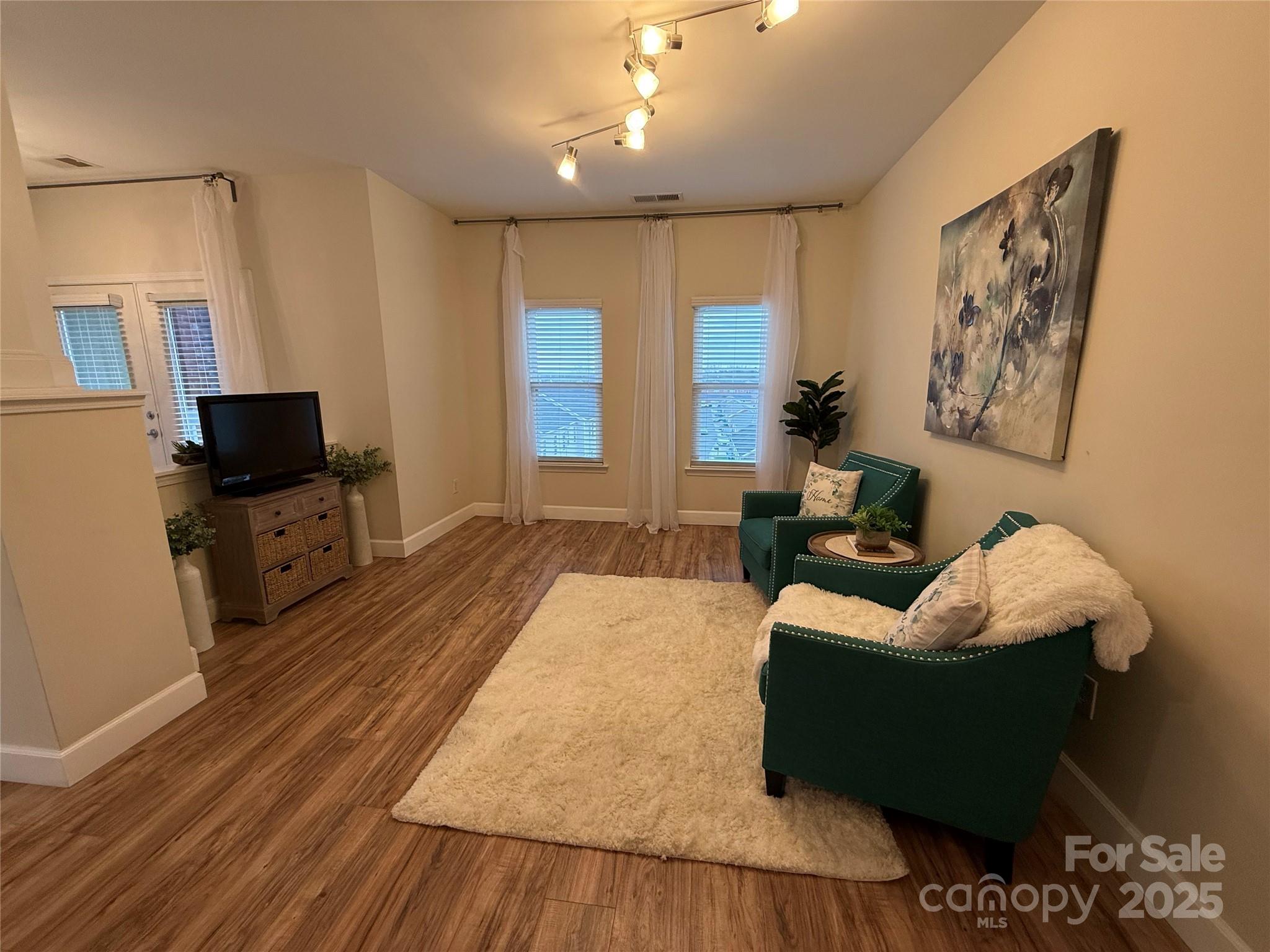 Lake Park - Residential