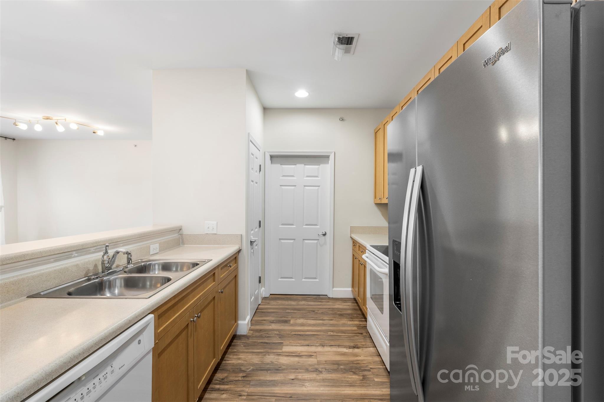 Lake Park - Residential