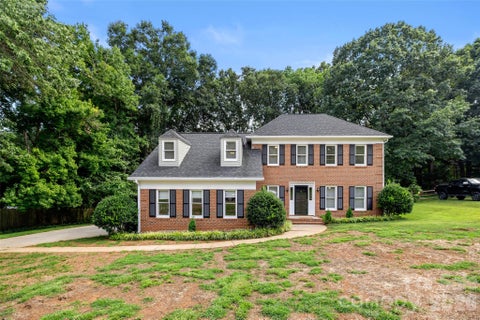 Photo of 13110 Graymist Drive, Charlotte, NC 28215 (MLS # 4410322)