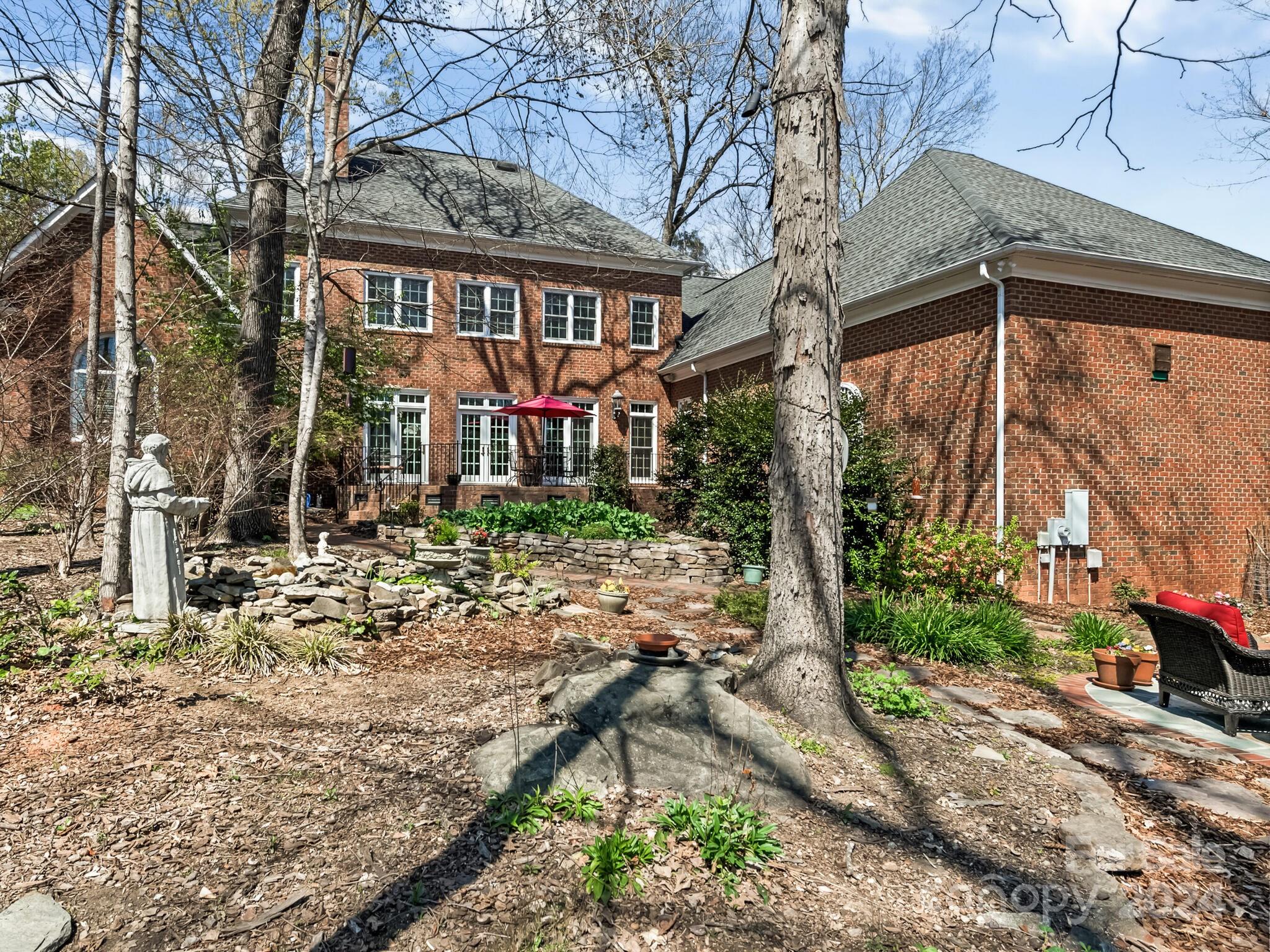 Mcalpine Forest - Residential