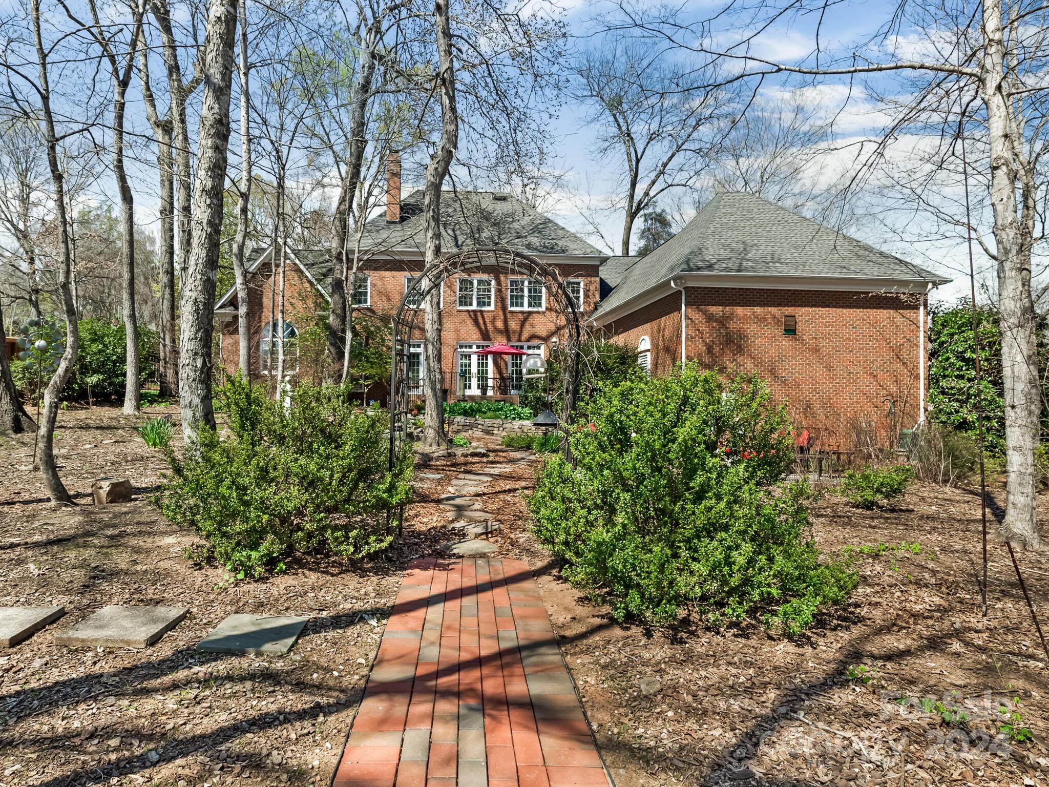 Mcalpine Forest - Residential