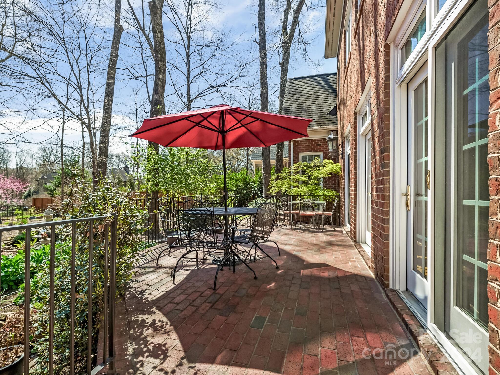 Mcalpine Forest - Residential