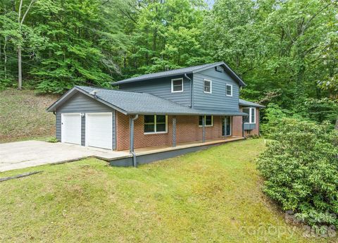 Photo of 1296 N Country Club Drive, Cullowhee, NC 28723 (MLS # 4393175)