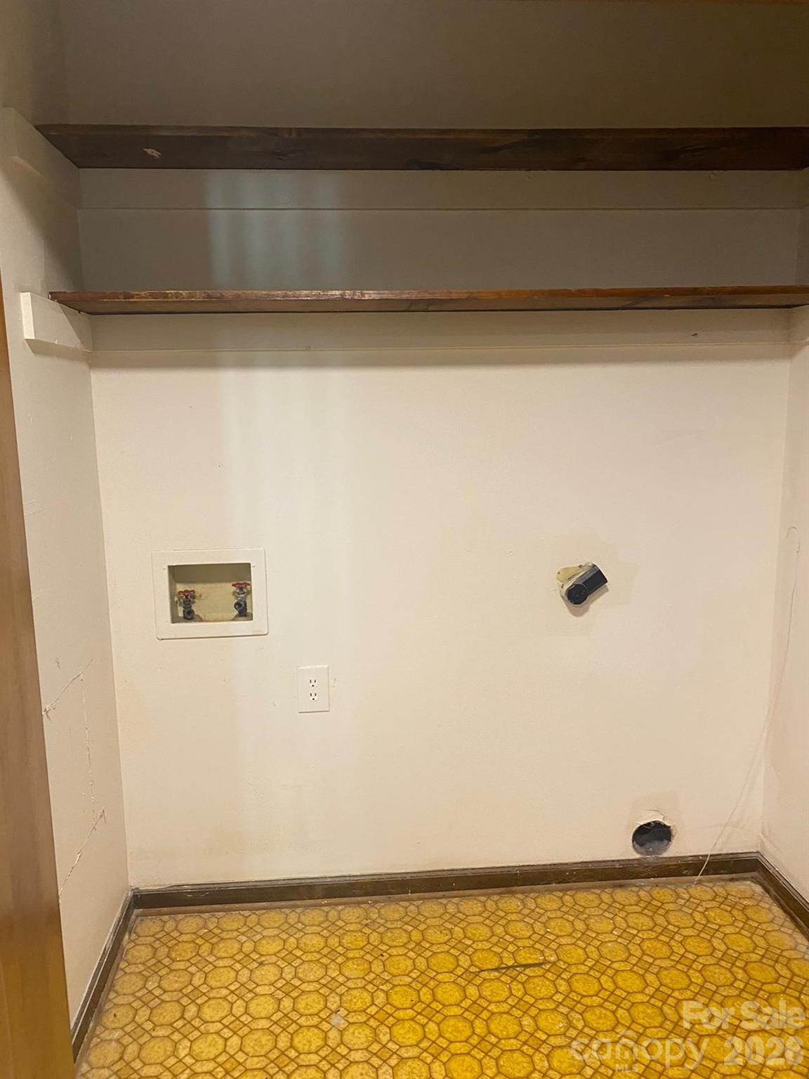 none - Residential Income