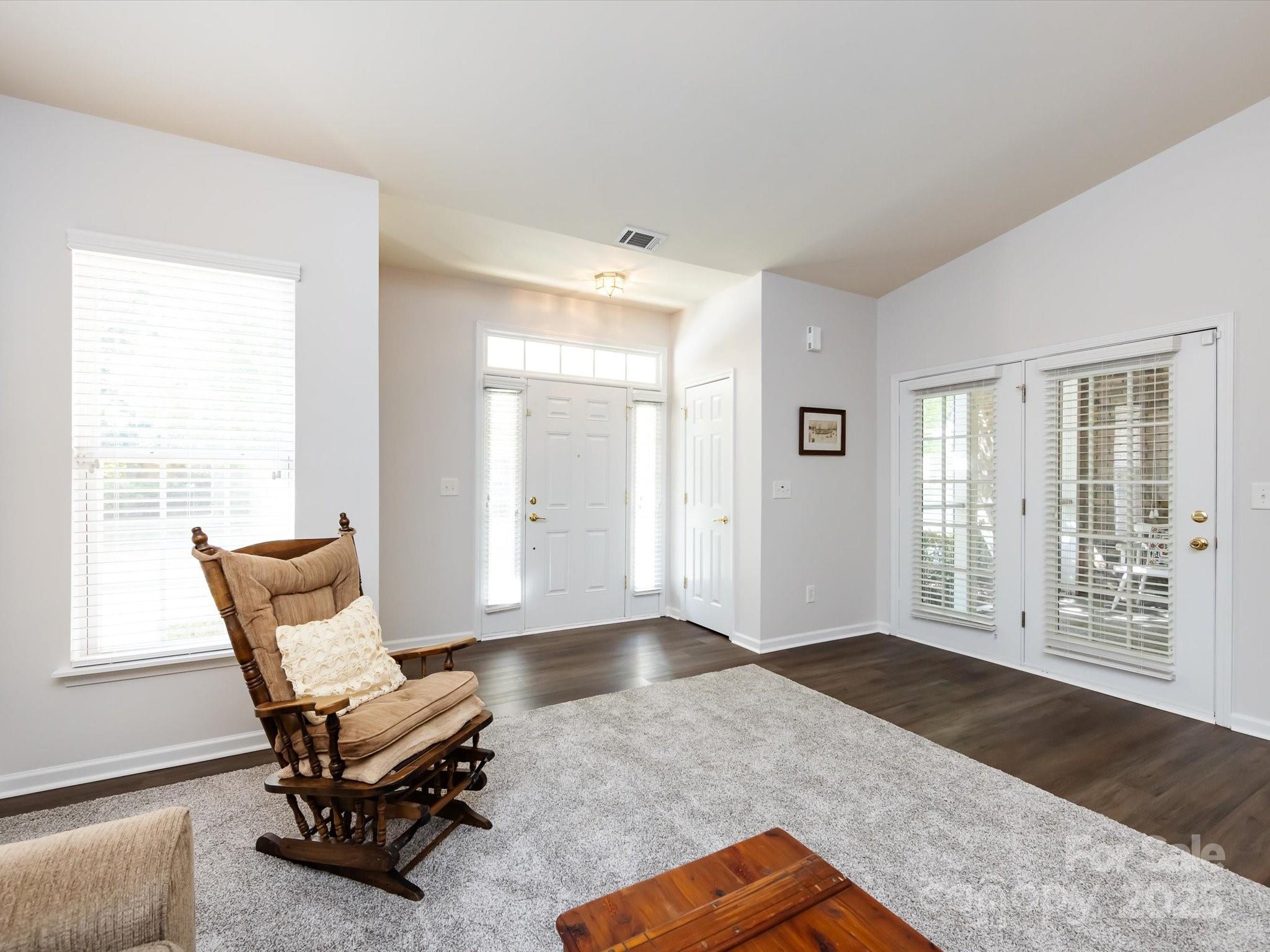 6815 Cinnamon Circle 6-C