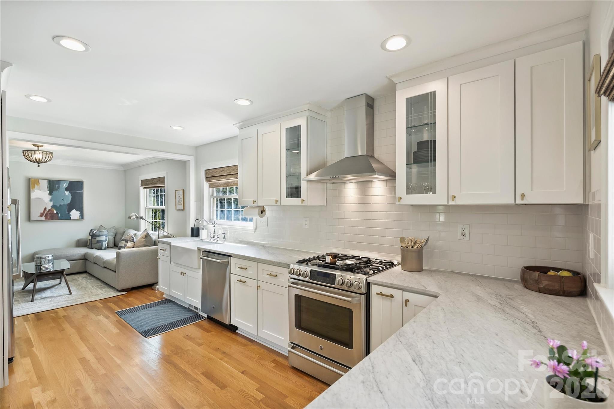 Country Club Heights - Residential