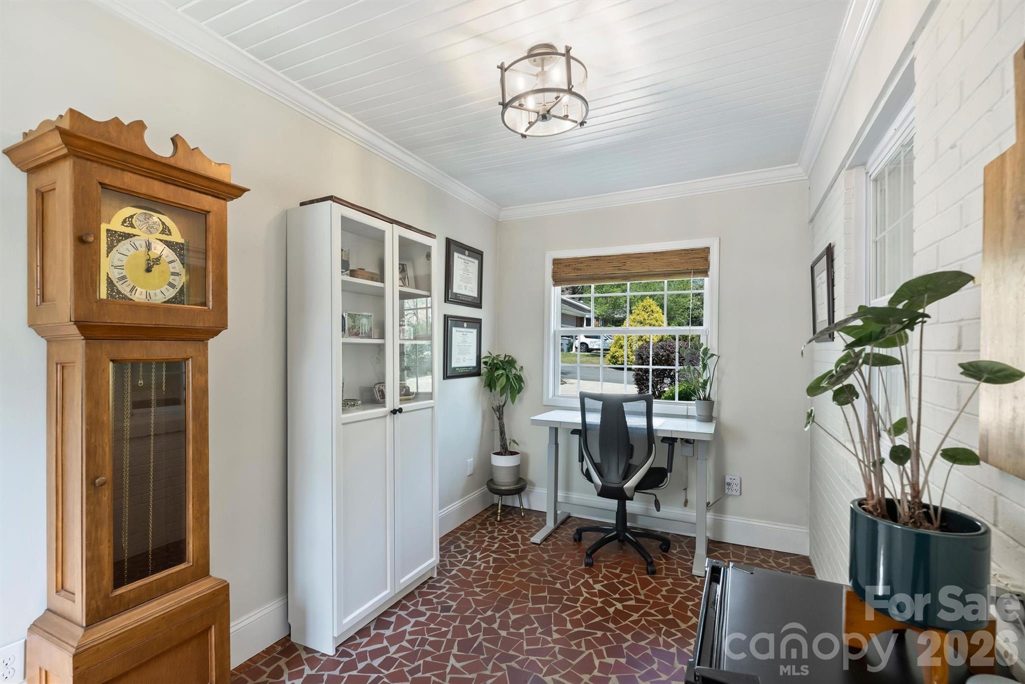 Country Club Heights - Residential