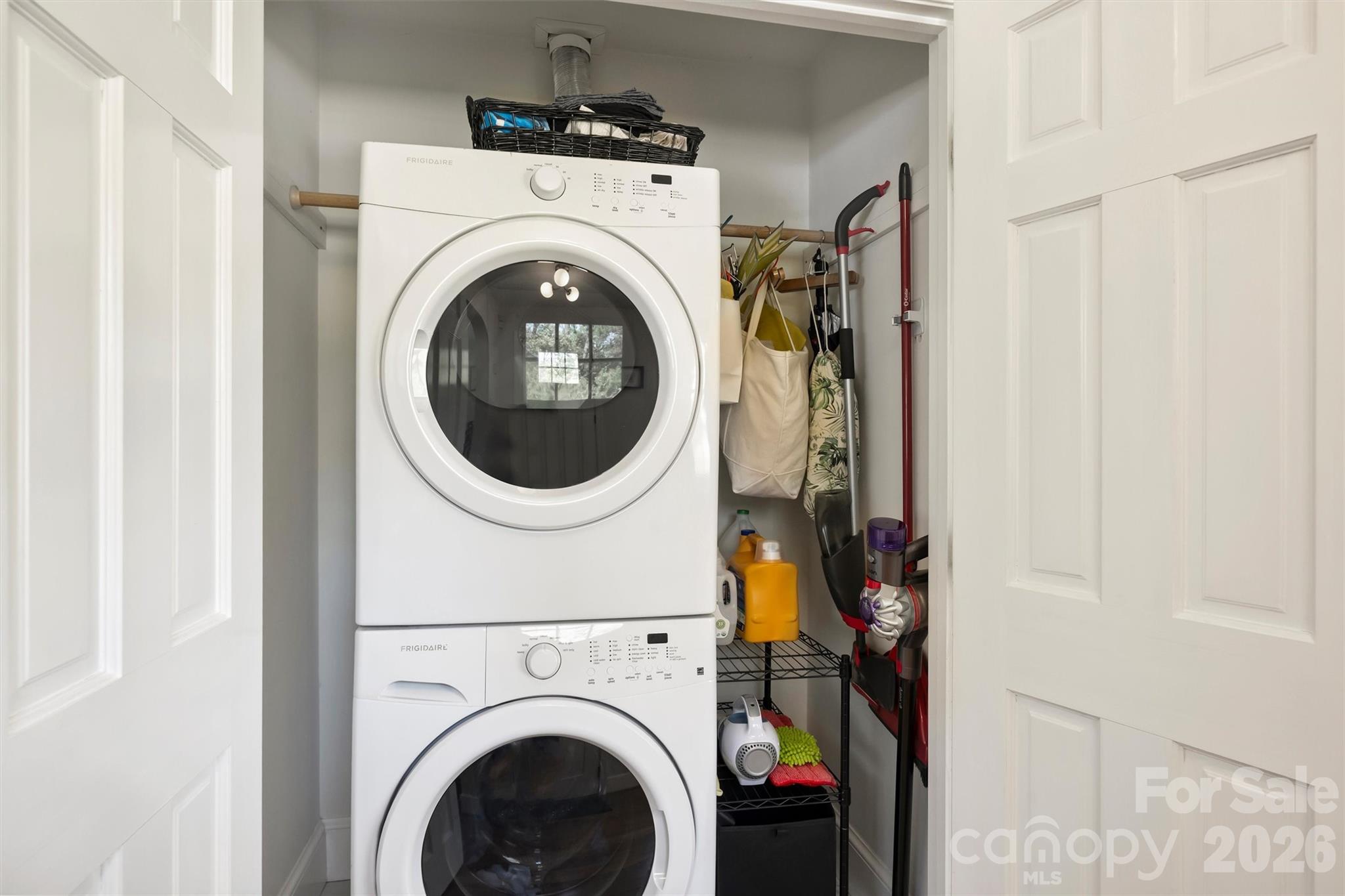 Country Club Heights - Residential