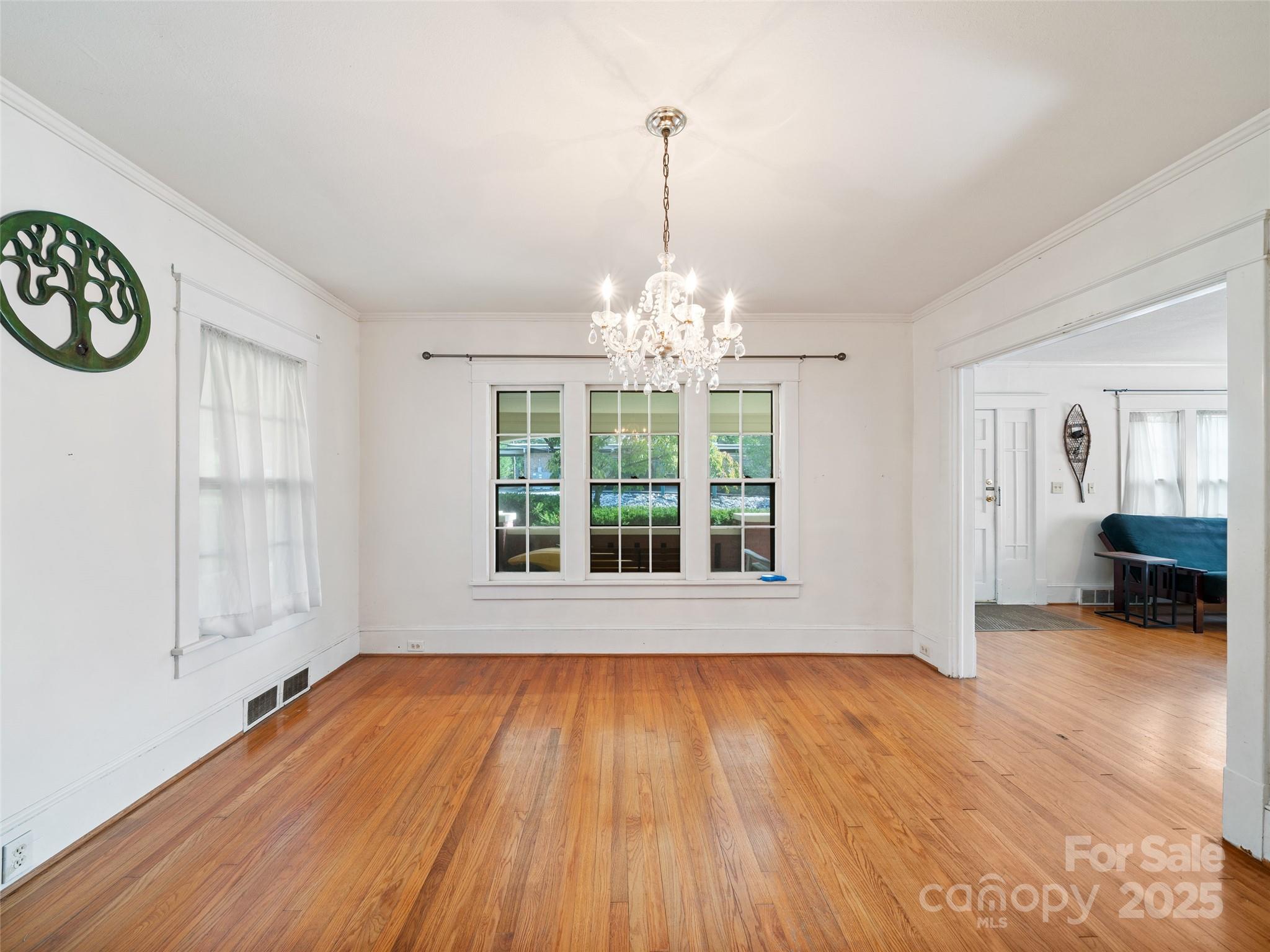 147 Walnut Avenue