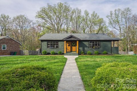 4207 Somerdale Lane Charlotte NC 28205