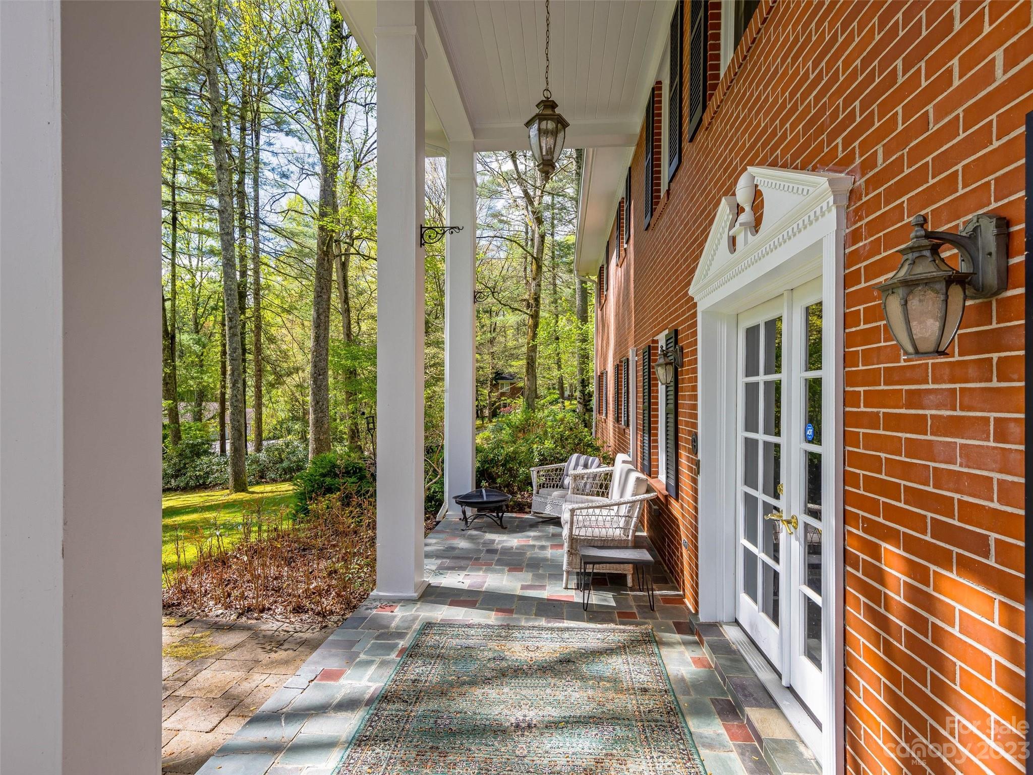 Ravenswood - Residential