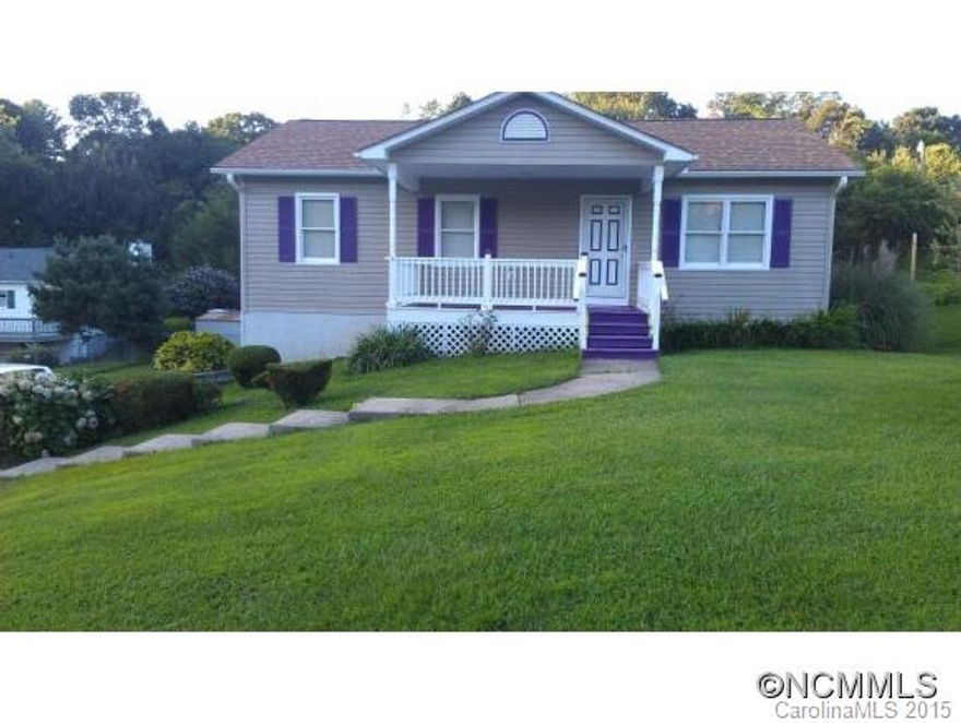 WONDERFUL HOME IN A GREAT LOCATION.  VERY CONVENIENT TO DOWNTOWN ASHEVILLE OR ARDEN.  3 BED ROOM 2 BATH WITH BONUS ROOM OR MANCAVE IN BASEMENT.  UNFINISHED STORAGE/LAUNDRY IN BASEMENT IS ROUGH PLUMBED FOR BATHROOM WITH POTENTIAL FOR GROWTH.  TANDEM 2 CAR GARAGE, WALKOUT BASEMENT WITH NEWER ROOF AND HEATING SYSTEM (2012) WONDERFUL FIRST HOME OR RENTAL PROPERTY IN A GROWING AREA OF THE CITY. DOWNTOWN IN 7 MINUTES OR SOUTH ASHEVILLE IN 15 MINUTES