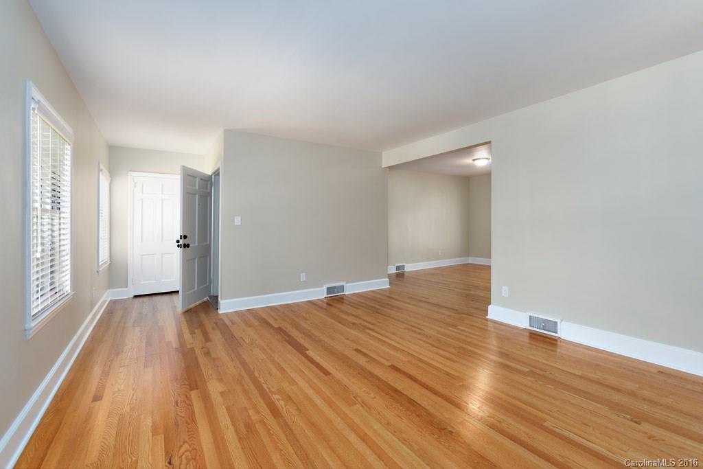 LAKEVIEW ESTATES - Residential Income