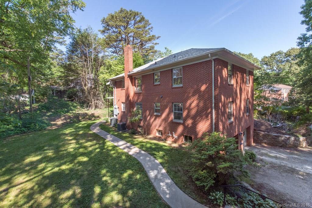 LAKEVIEW ESTATES - Residential Income