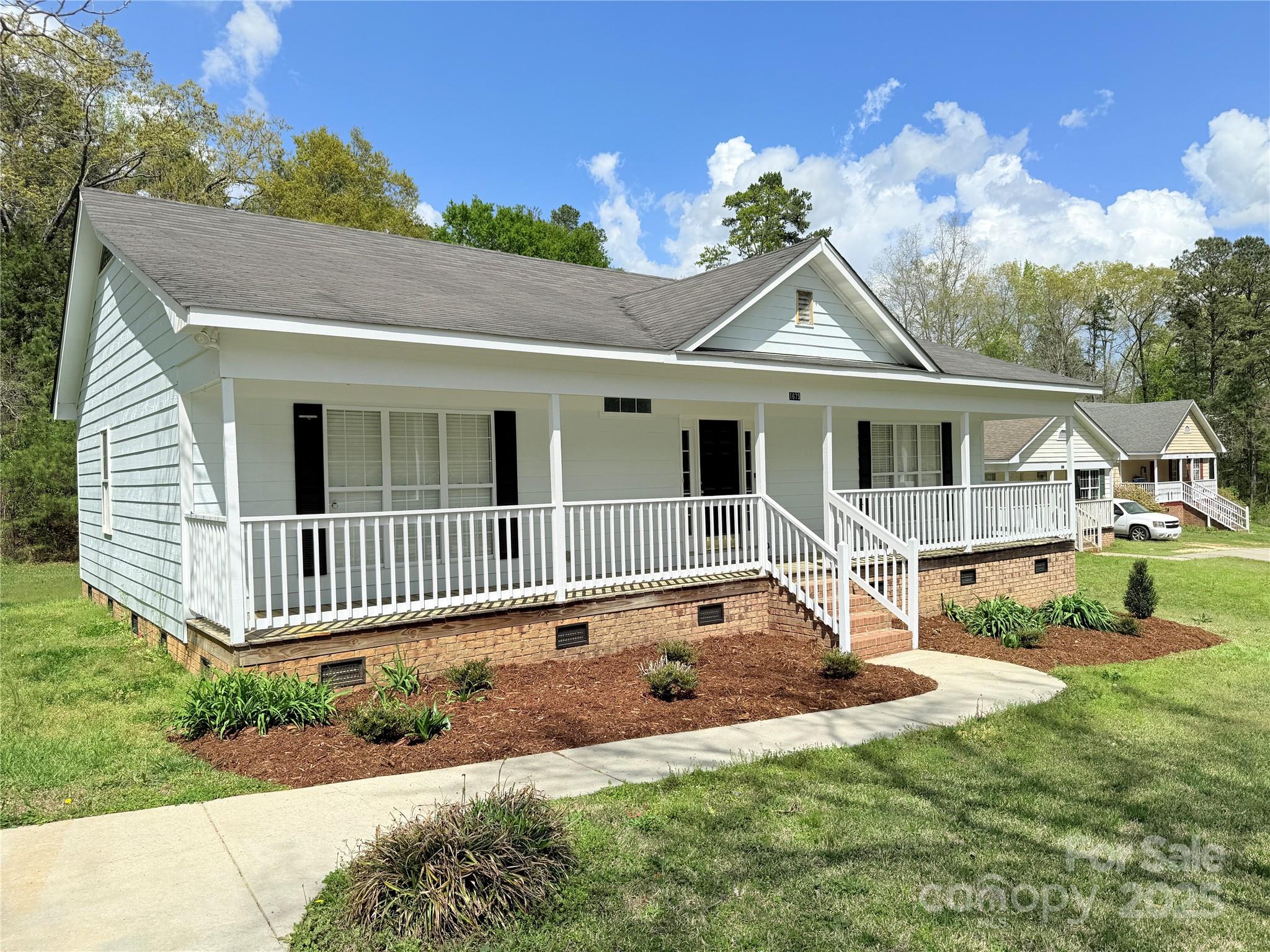 1675 Old Lynwood Circle