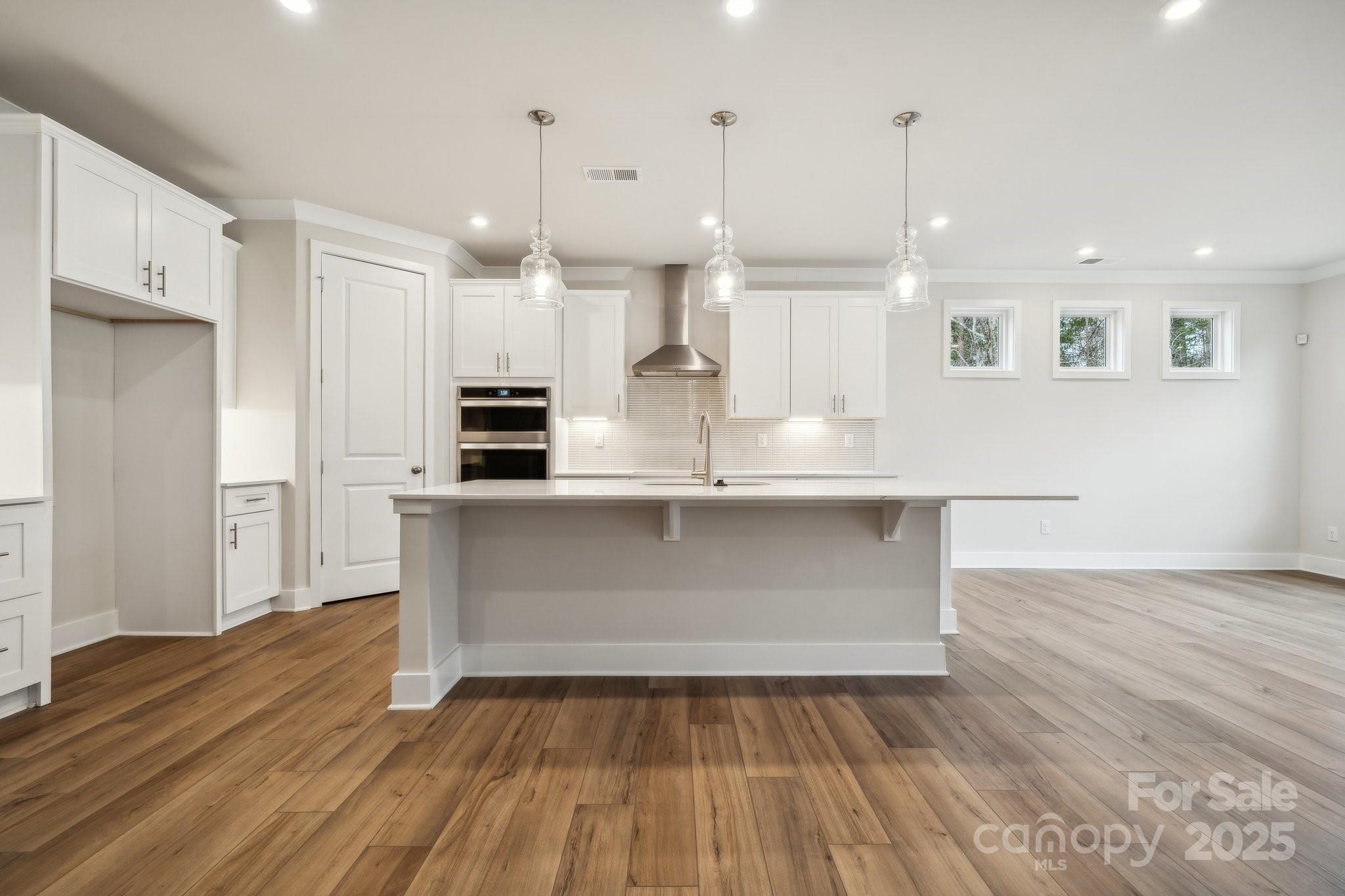 104 Brooke Forest Court