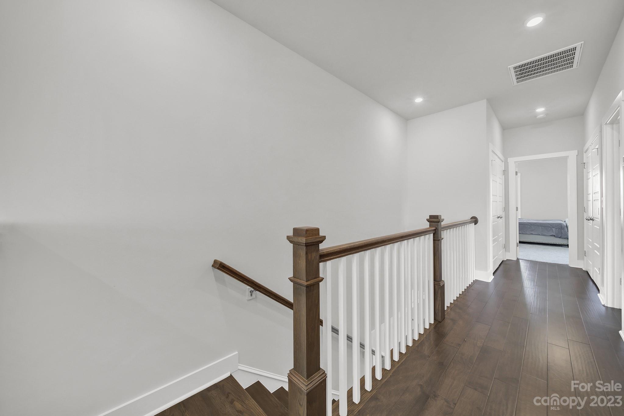 Paddlers Cove - Residential