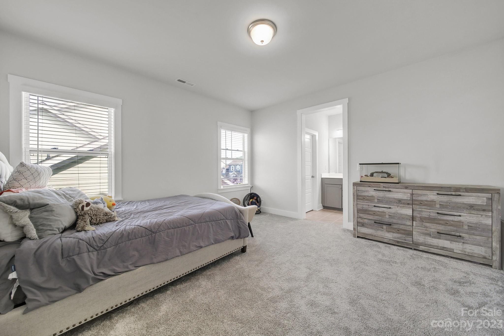 Paddlers Cove - Residential