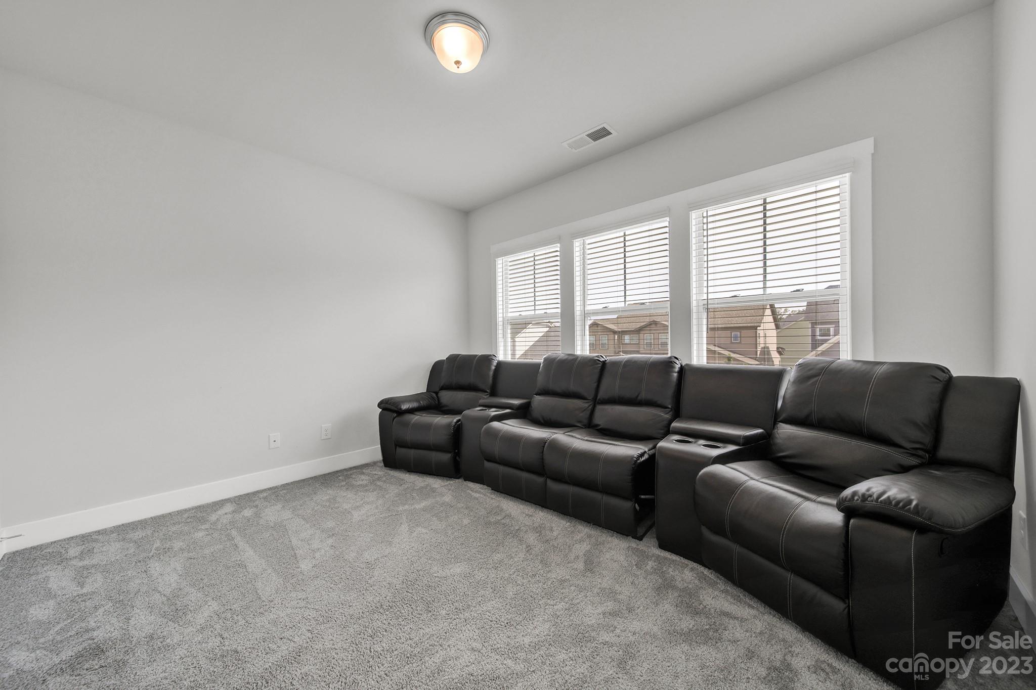 Paddlers Cove - Residential