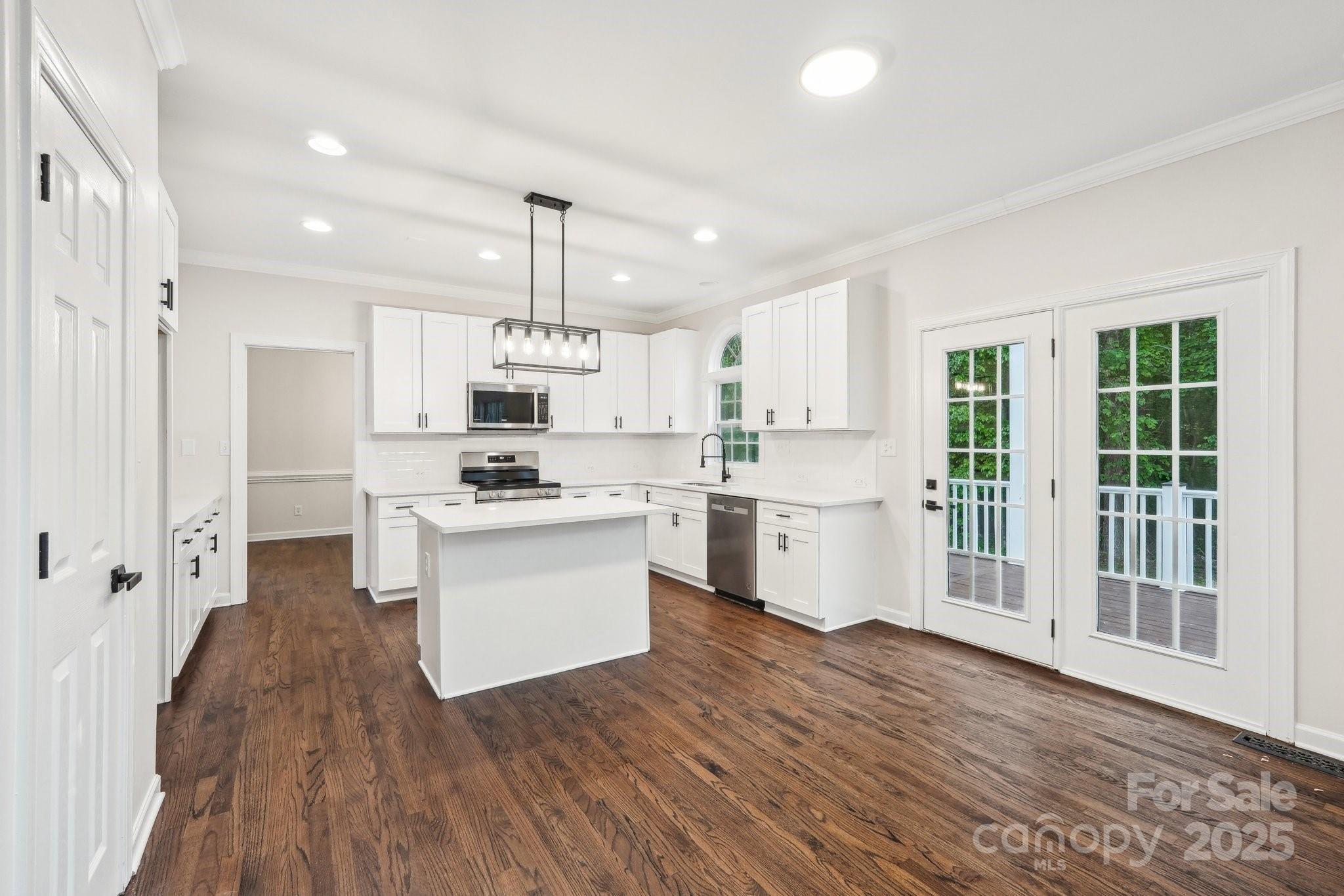 5745 Snapdragon Lane