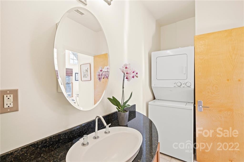 Biltmore Courtyard - Residential