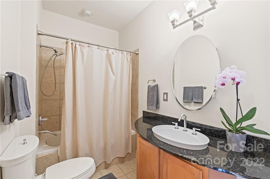 Biltmore Courtyard - Residential