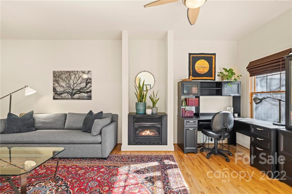 Biltmore Courtyard - Residential