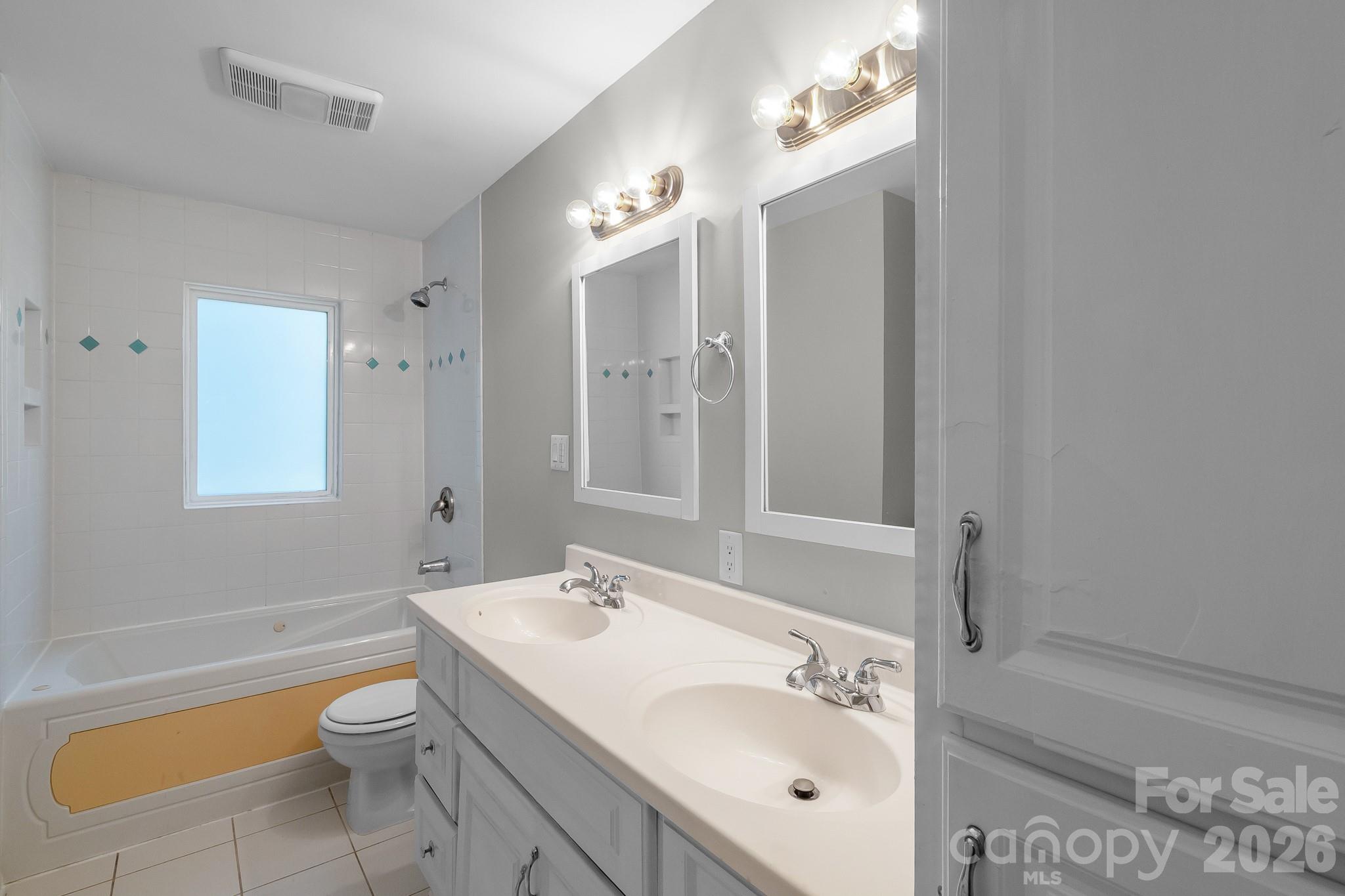 Hillcrest - Residential