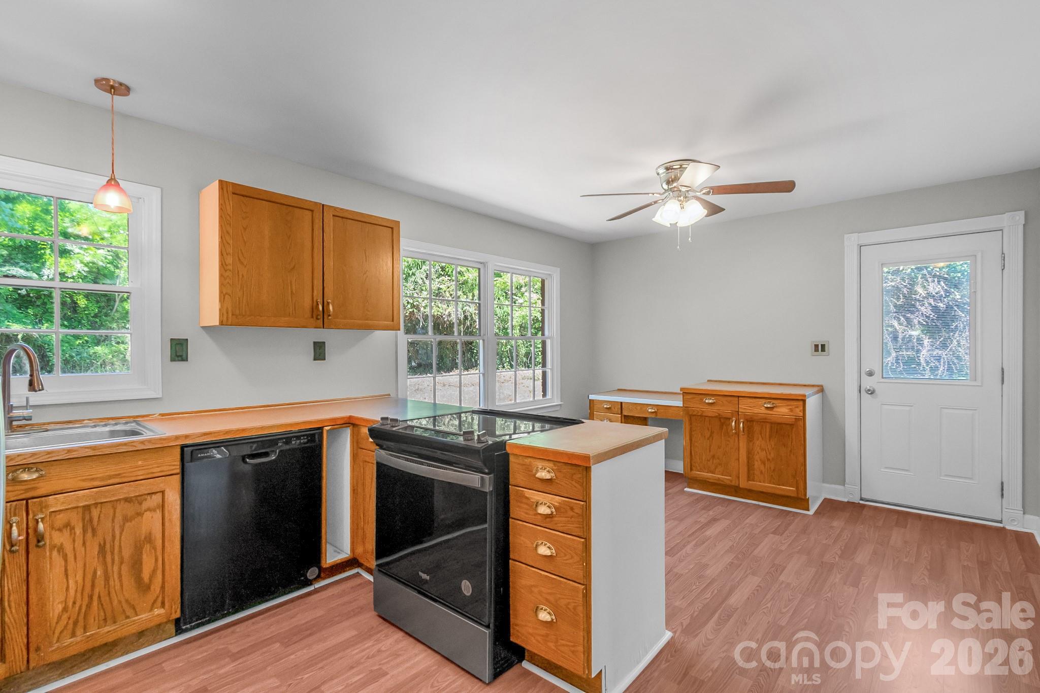 Hillcrest - Residential