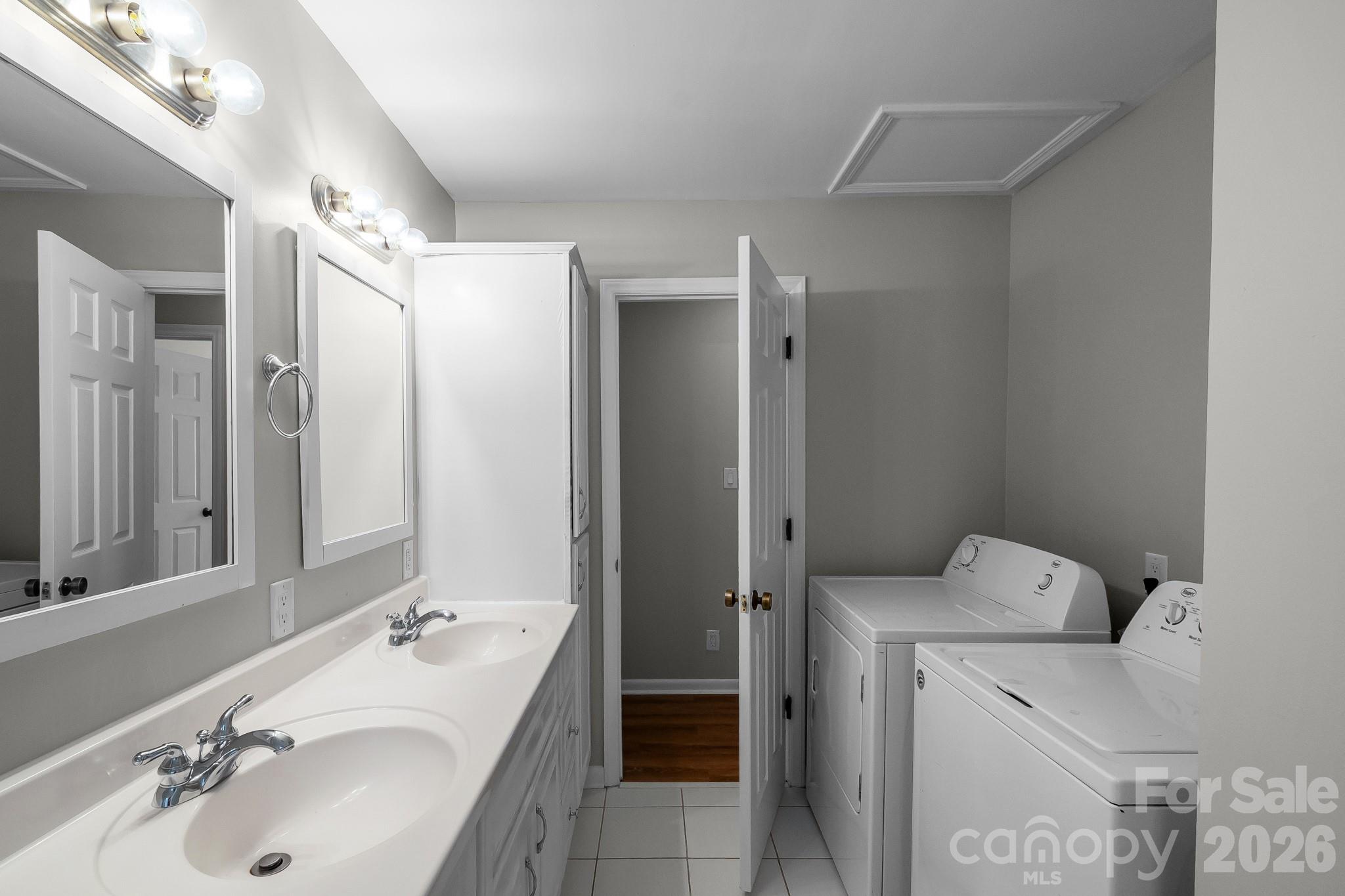 Hillcrest - Residential