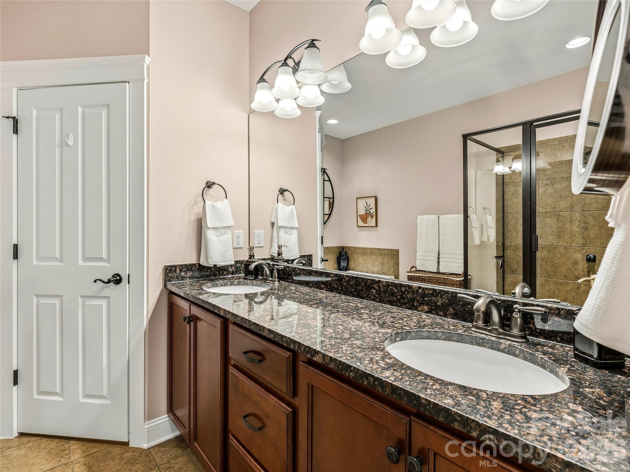Biltmore Lake - Residential