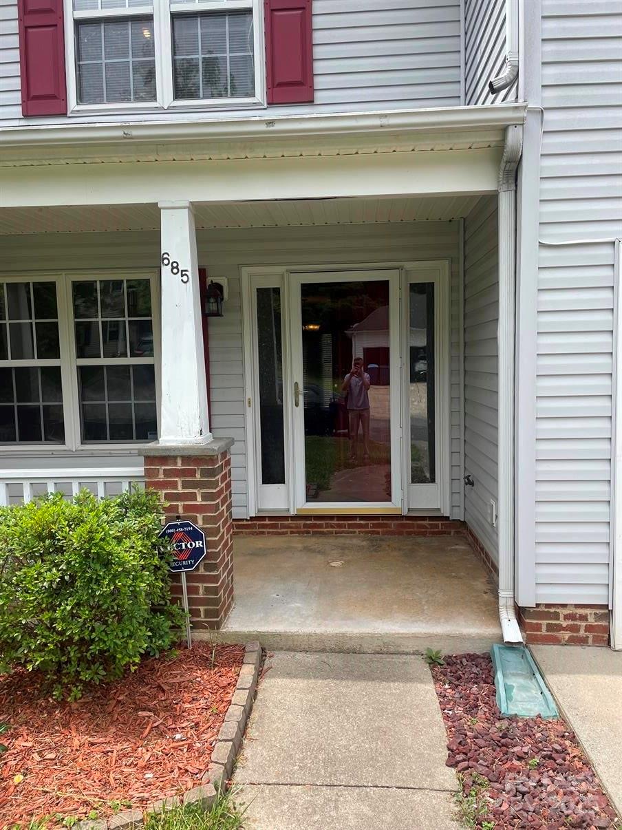 685 Continental Drive