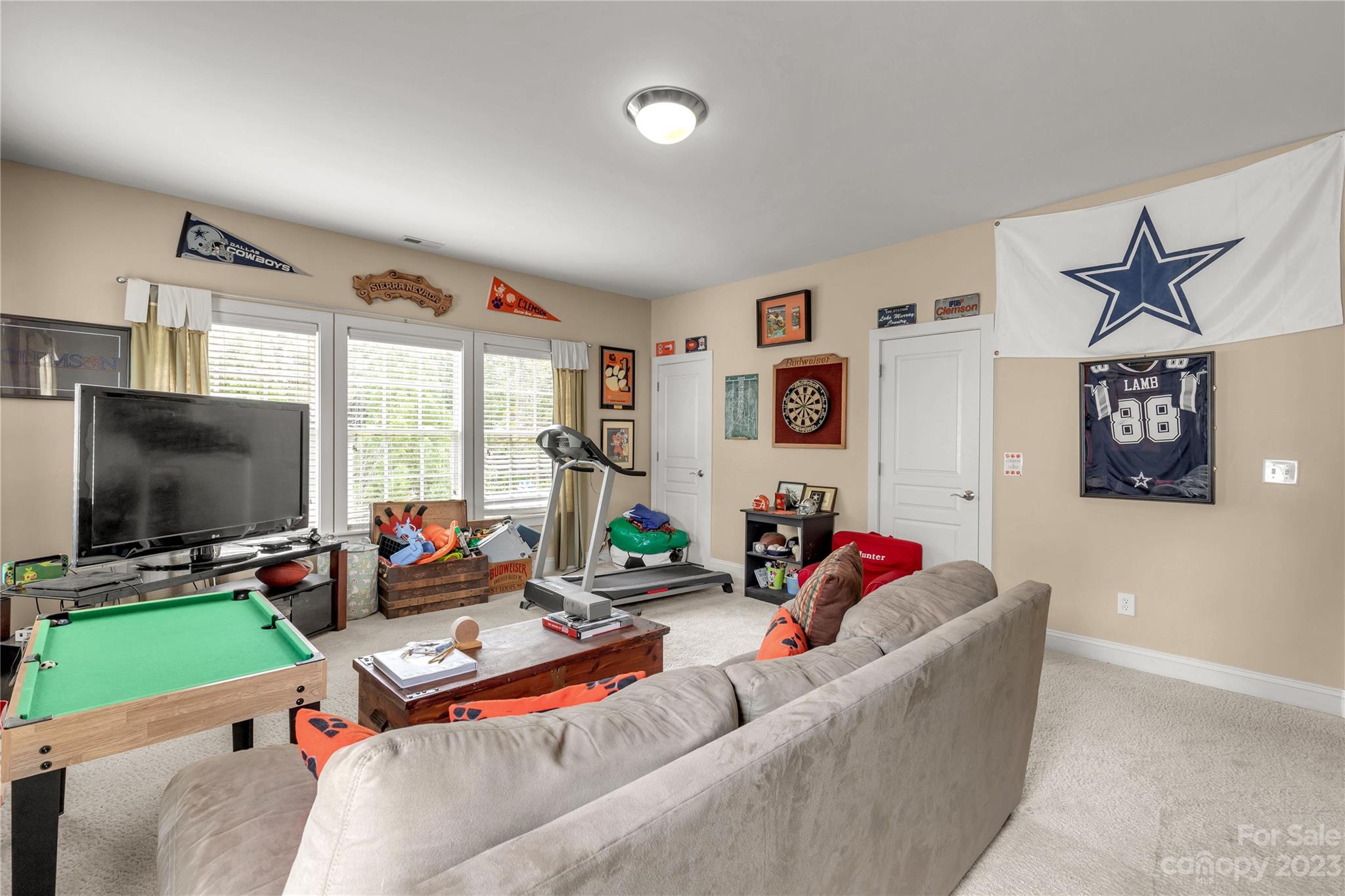 Lake Forest - Residential