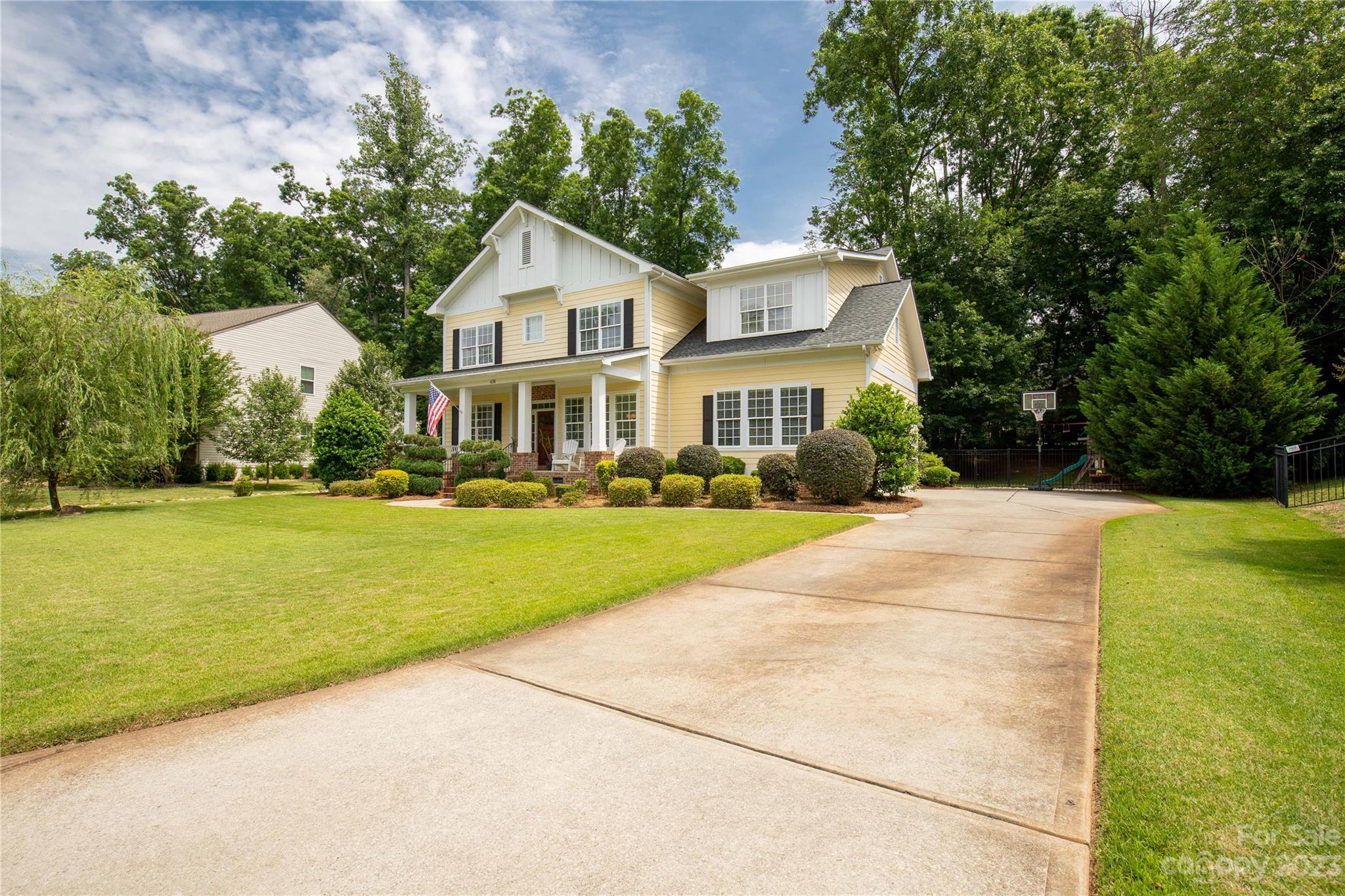 Lake Forest - Residential