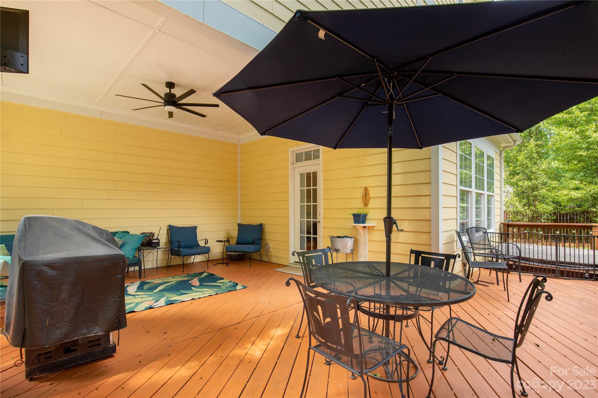 Lake Forest - Residential