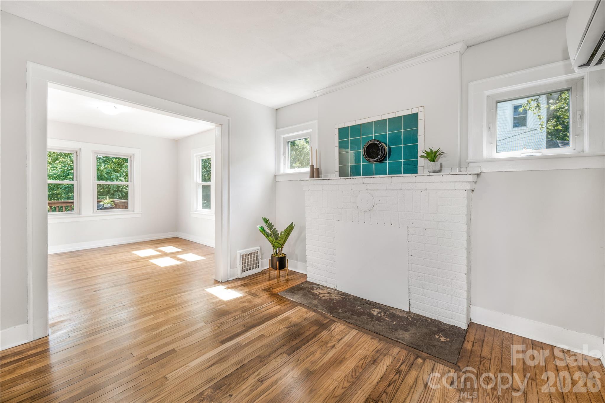 462 Sand Hill Road