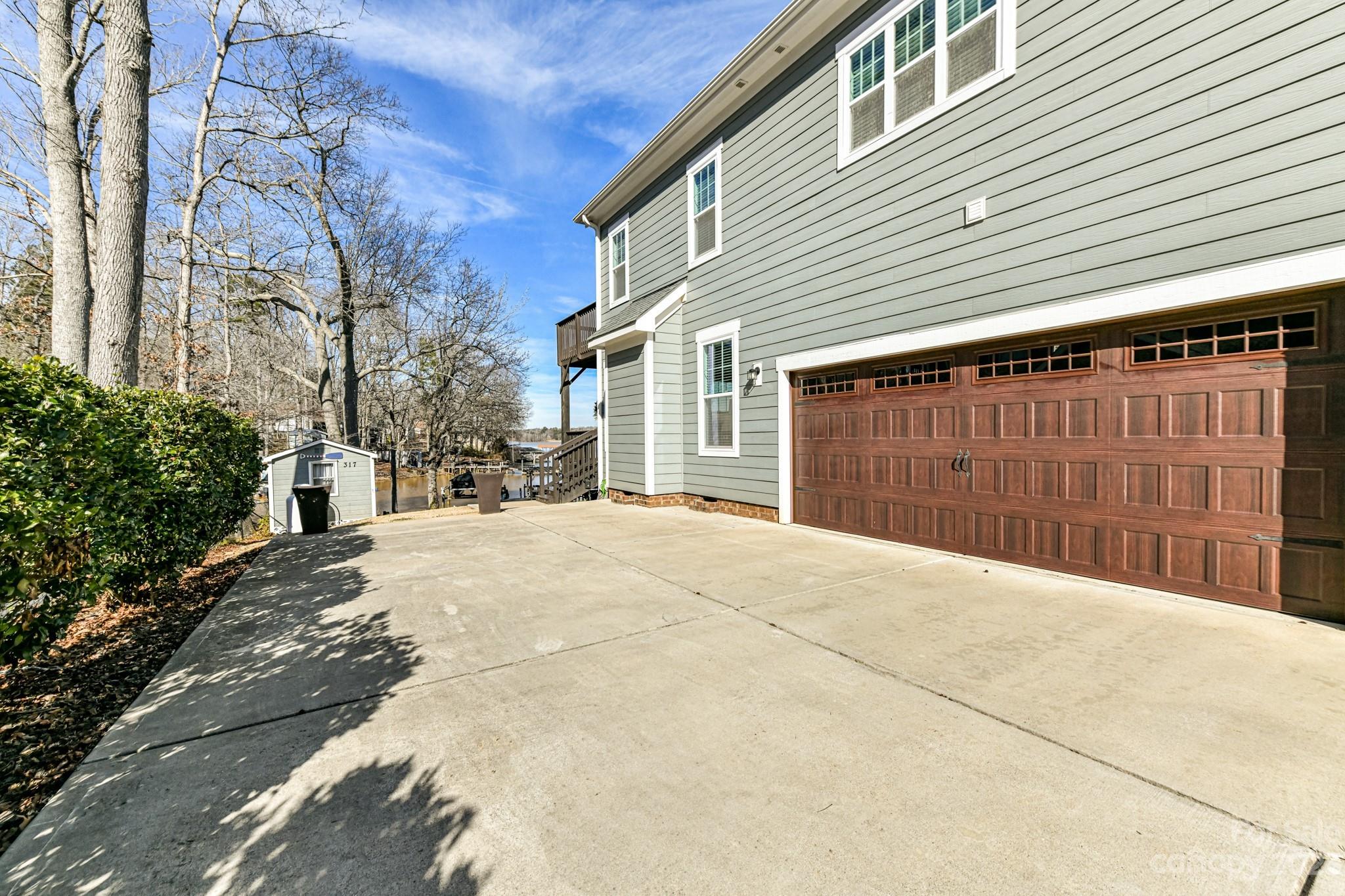 Paradise Point - Residential