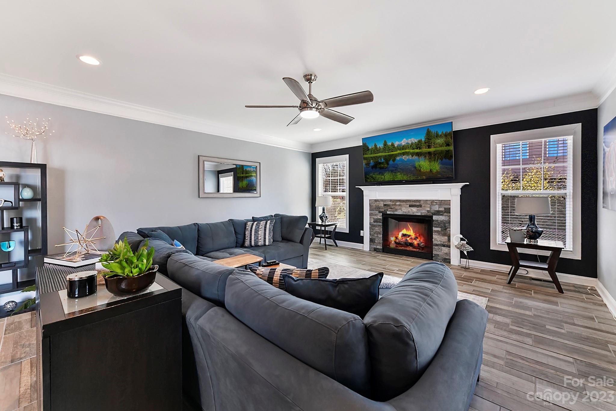 Paradise Point - Residential