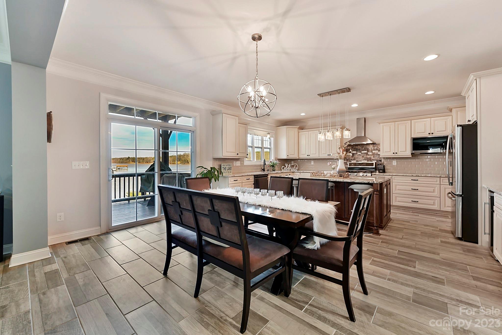 Paradise Point - Residential