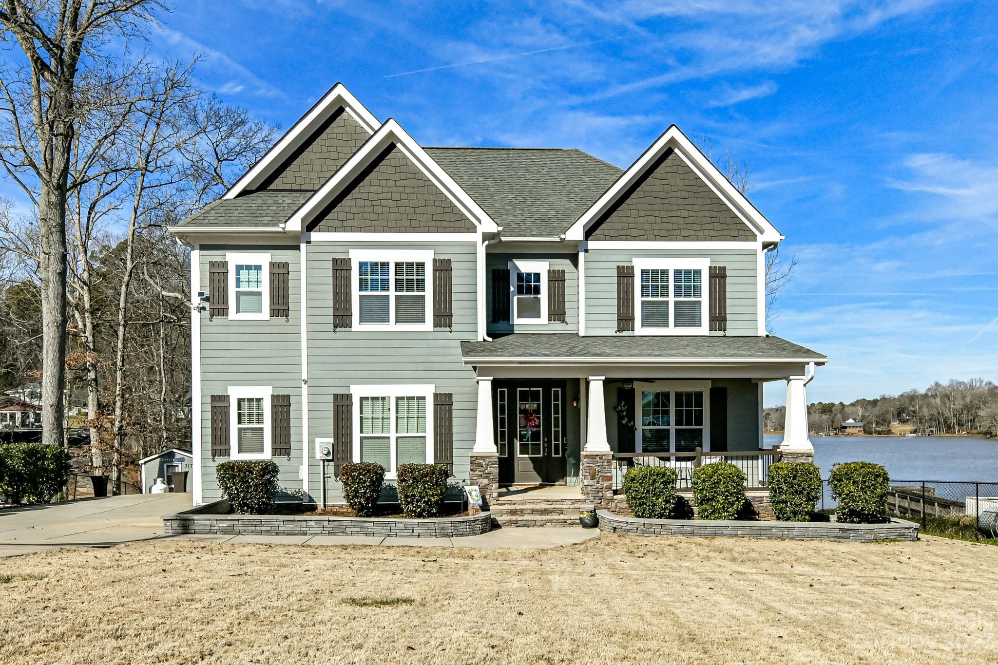 Paradise Point - Residential