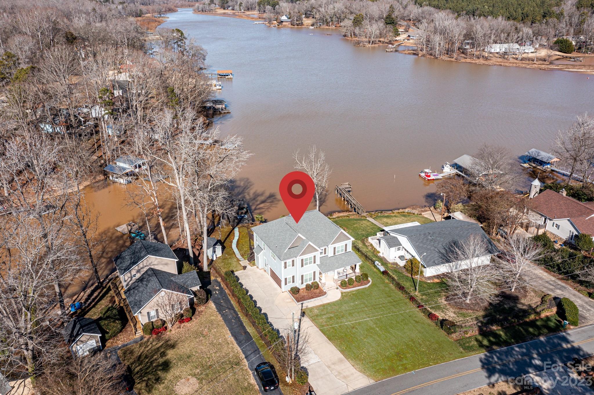 Paradise Point - Residential