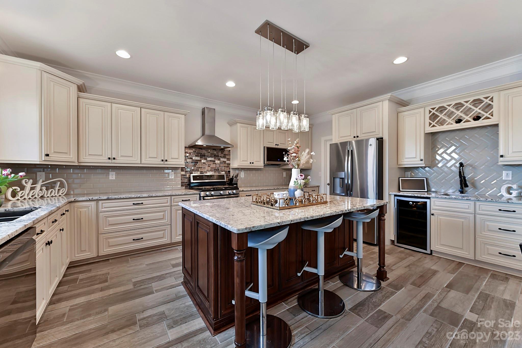 Paradise Point - Residential